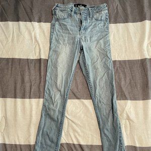 Hollister Lightwash Jeggings
